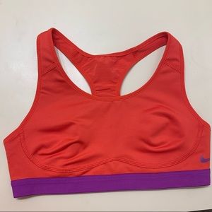 Nike women’s sports bra